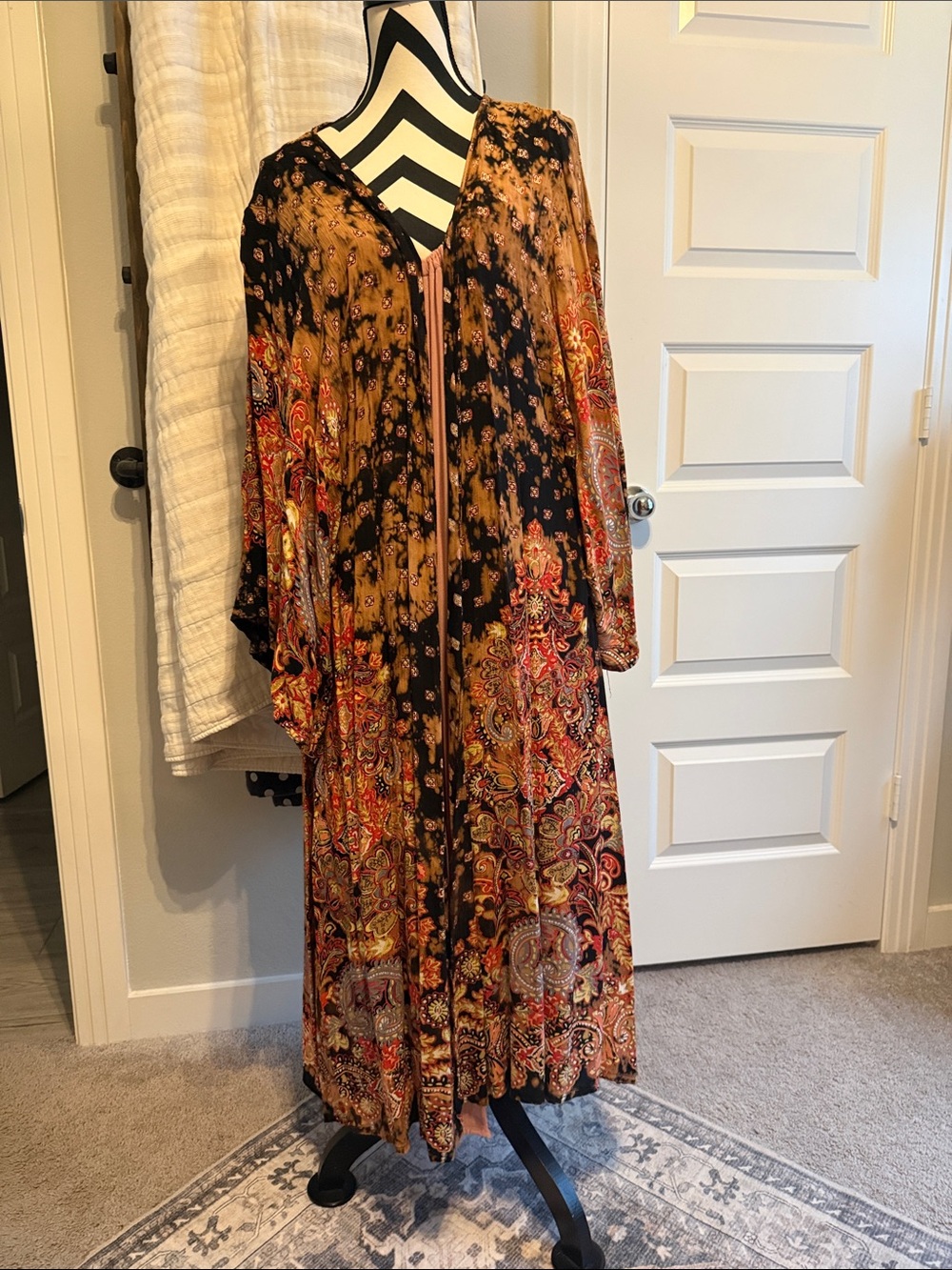 Bohemian Long Floral Paisley kimono in Black and Rust